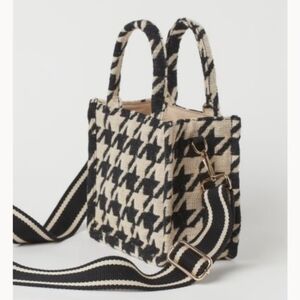 H&m Canvas Houndsthooth Bag